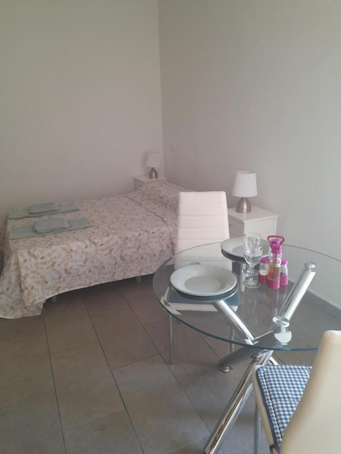Estudio Puertorico T0 Em Albufeira Gale Экстерьер фото
