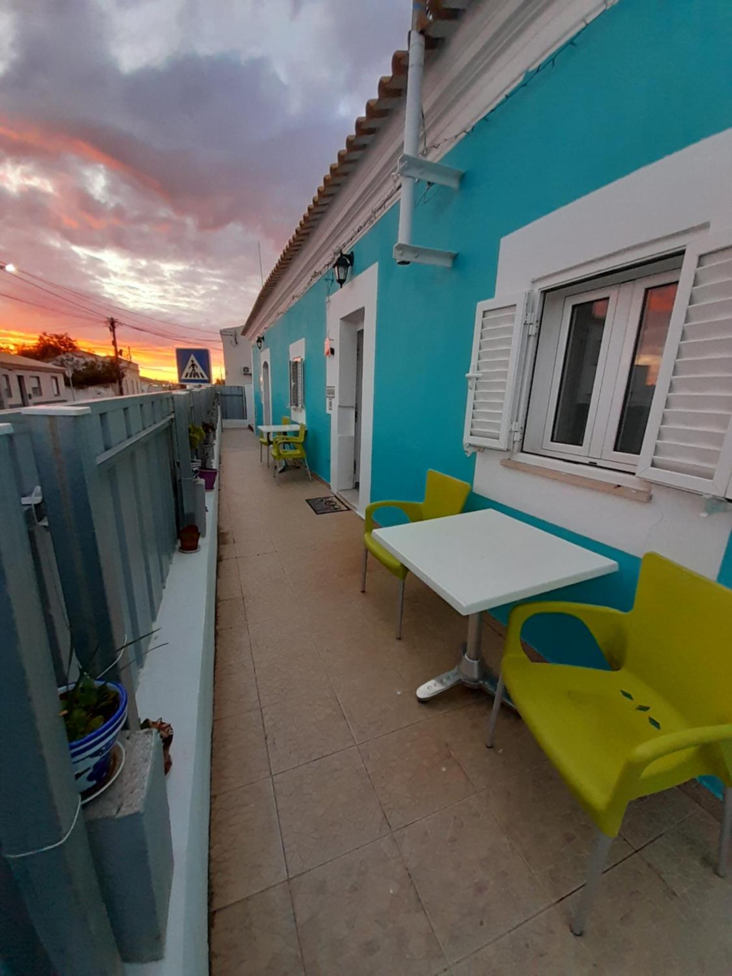 Estudio Puertorico T0 Em Albufeira Gale Экстерьер фото